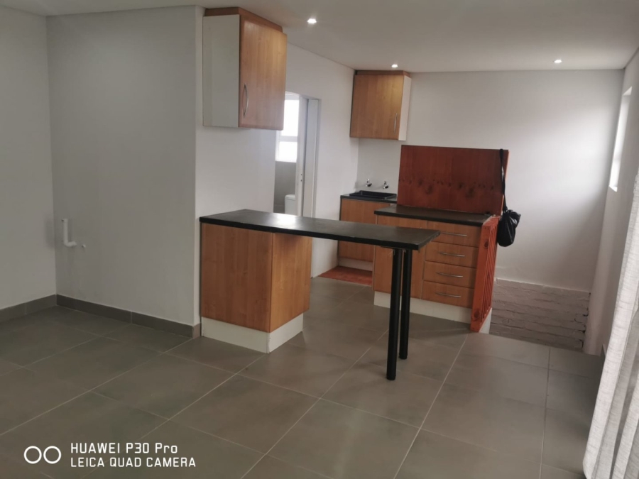 1 Bedroom Property for Sale in Brooklyn Western Cape